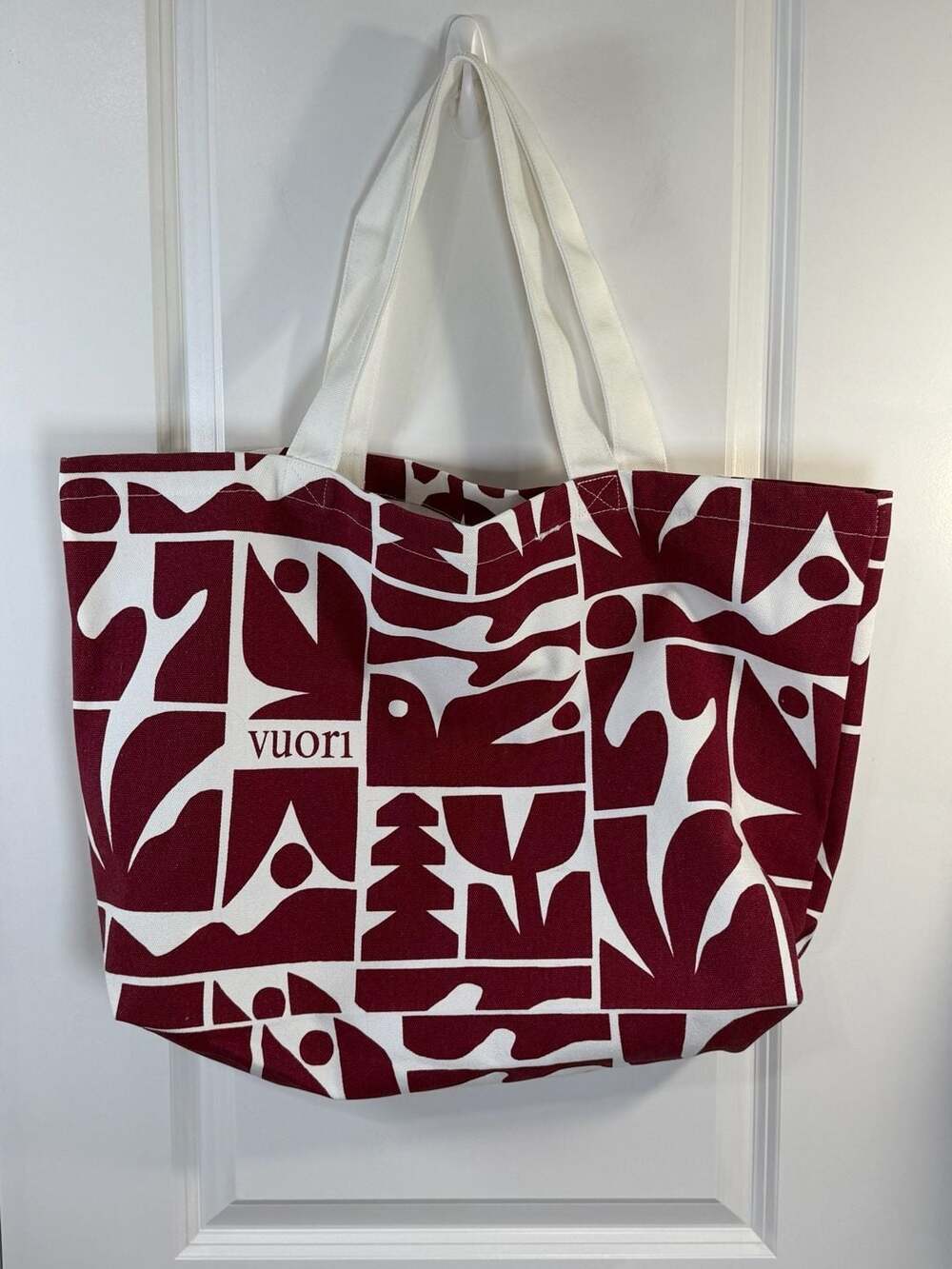 Vuori Canvas Tote Bag and Matching Zipper Pouch Set Burgundy White Geo Print